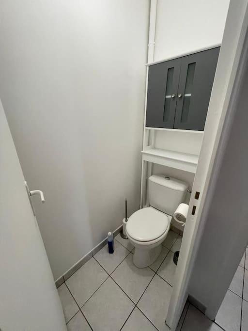 Maisonette Parking Prive Gratuit Doué-la-Fontaine Exterior foto